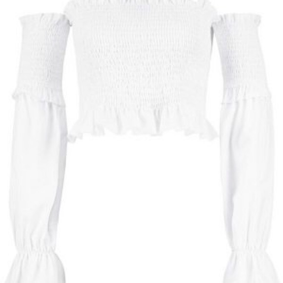 Boohoo Shirred Ruffle Hem Bardot Top NWT - Picture 3 of 5
